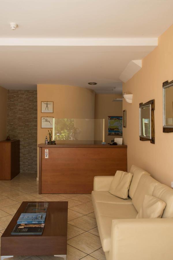 Mirtia Hotel Pefki  Exterior photo