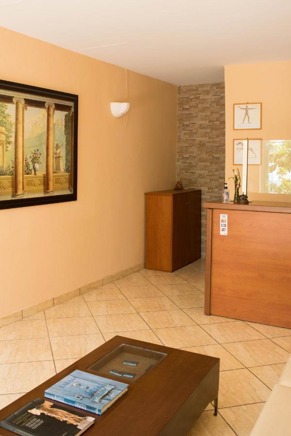 Mirtia Hotel Pefki  Exterior photo